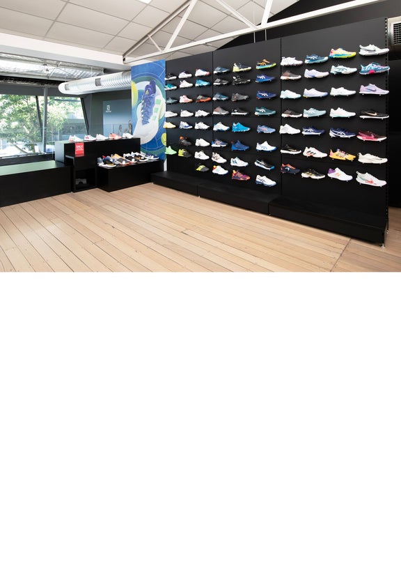 Tennis Shoes
